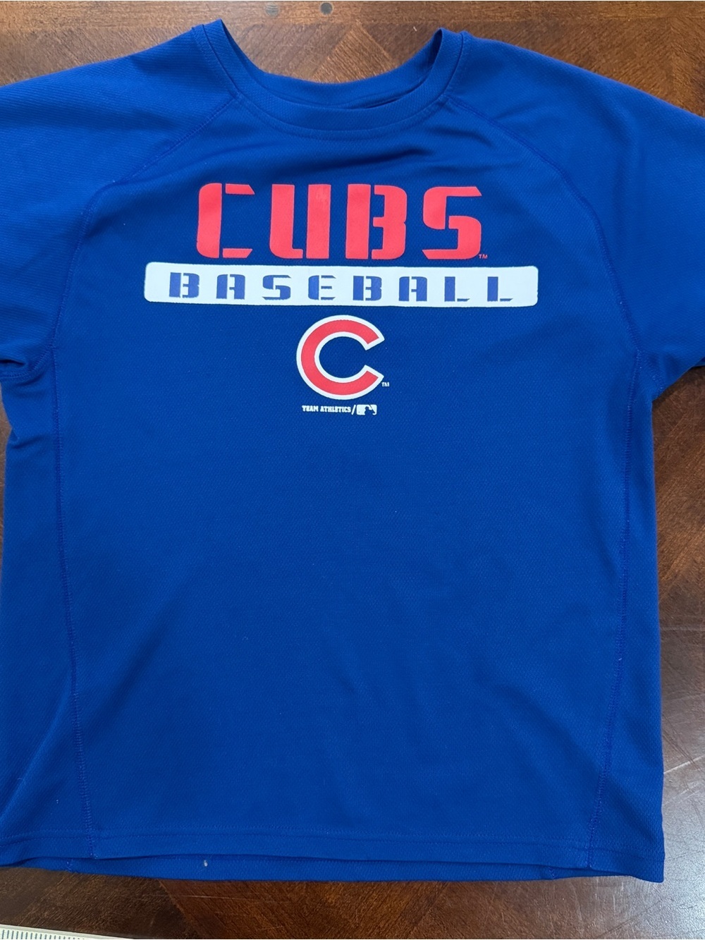 Team Athletics Chicago Cubs Youth T-Shirt Size Large (12/14)
